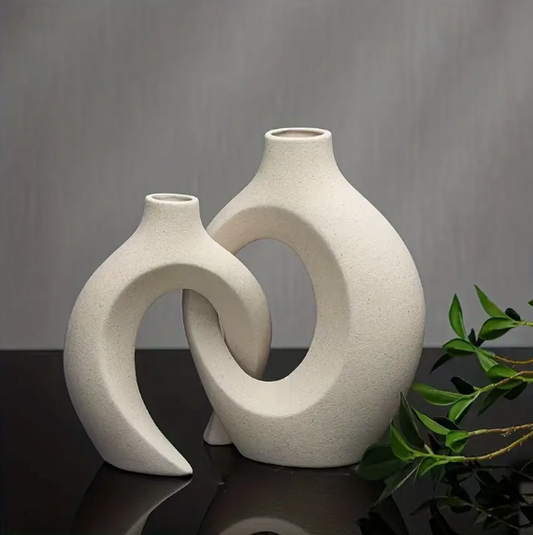 Bohemian Chic Interlocking Ceramic Vases