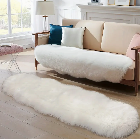 Chic Faux Fur Luxury Accent Rug